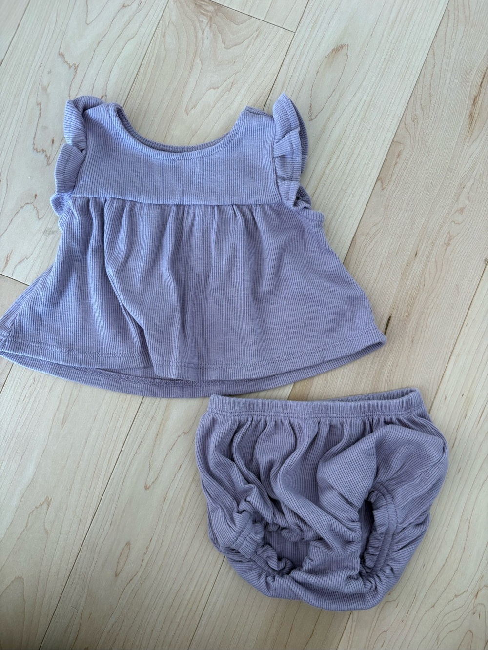 Old Navy Lilac Ribbed Dress and Bloomer Set